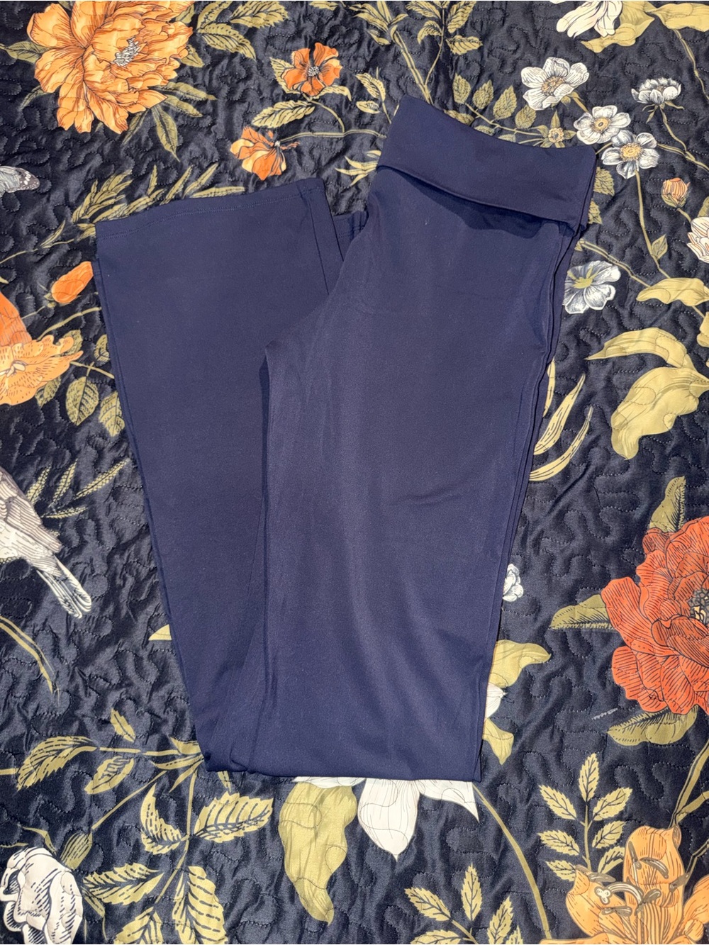 Navy Fold-Over Waist Leggings Bootcut Size L, Like New